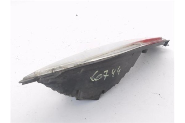 Recambio de piloto defensa trasero derecho para audi a4 avant (8k5) 2.0 básico referencia OEM IAM 27470202 51718011 