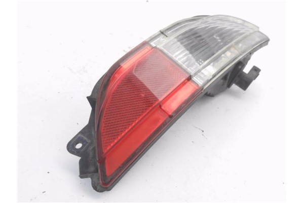 Recambio de piloto defensa trasero derecho para audi a4 avant (8k5) 2.0 básico referencia OEM IAM 27470202 51718011 