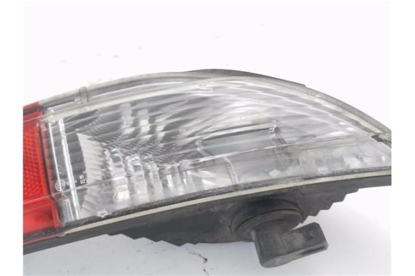 Recambio de piloto defensa trasero derecho para audi a4 avant (8k5) 2.0 básico referencia OEM IAM 27470202 51718011 