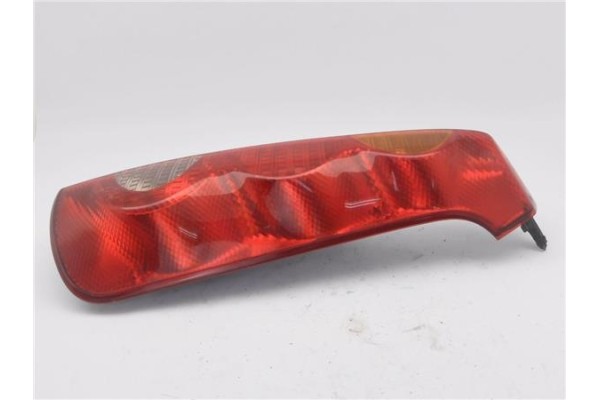 Recambio de piloto trasero derecho para nissan note (e11e) 1.5 dci referencia OEM IAM 22016752  