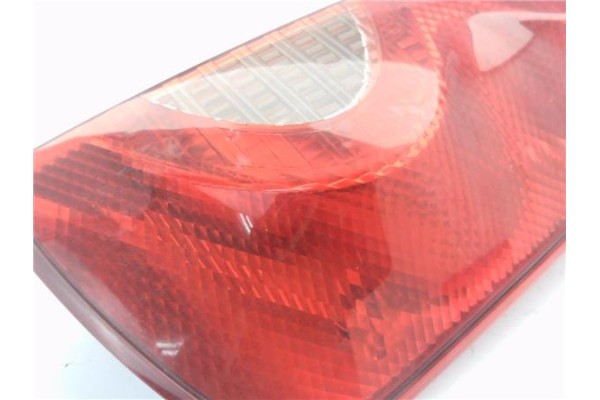 Recambio de piloto trasero derecho para nissan note (e11e) 1.5 dci referencia OEM IAM 22016752  
