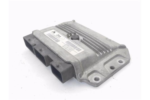 Recambio de centralita para renault clio iv 1.2 expression referencia OEM IAM 237102071R V29028919A 