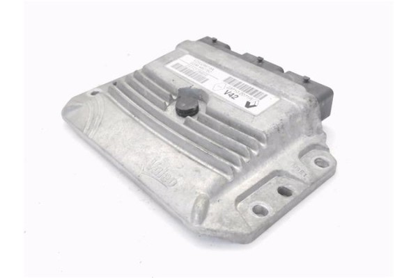 Recambio de centralita para renault clio iv 1.2 expression referencia OEM IAM 237102071R V29028919A 