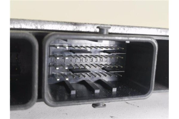 Recambio de centralita para renault clio iv 1.2 expression referencia OEM IAM 237102071R V29028919A 