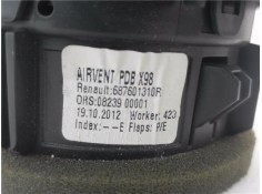 Recambio de rejilla entrada de aire para renault clio iv 1.2 expression referencia OEM IAM 687601310R  