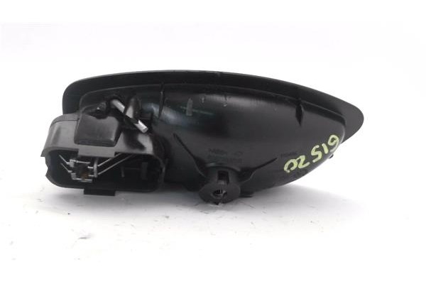 Recambio de manilla int. puerta delantero derecha para renault clio iv 1.2 expression referencia OEM IAM 826720001R  