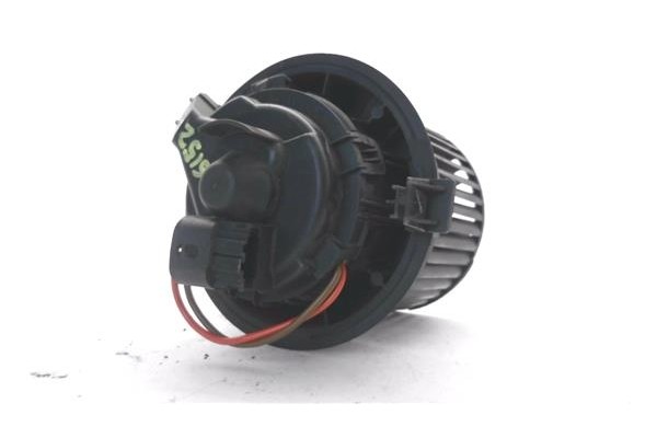 Recambio de motor calefaccion para renault clio iv 1.2 expression referencia OEM IAM T1029527S 12186 