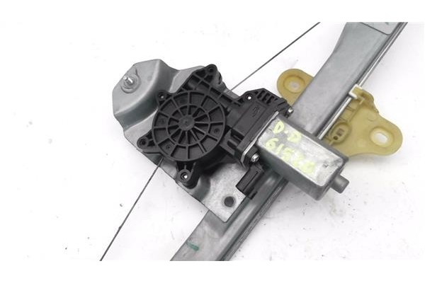 Recambio de mecanismo elevalunas delantero derecho para renault clio iv 1.2 expression referencia OEM IAM 128001071D 3N3654 