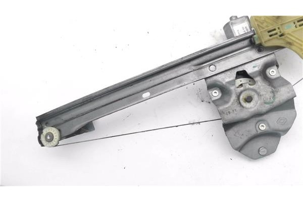 Recambio de mecanismo elevalunas delantero derecho para renault clio iv 1.2 expression referencia OEM IAM 128001071D 3N3654 