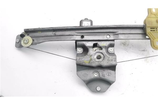 Recambio de mecanismo elevalunas delantero izquierdo para renault clio iv 1.2 expression referencia OEM IAM 128001072D 3N2932 