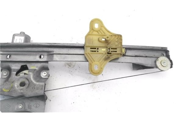 Recambio de mecanismo elevalunas delantero izquierdo para renault clio iv 1.2 expression referencia OEM IAM 128001072D 3N2932 