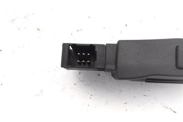 Recambio de mando multifuncion para renault clio iv 1.2 expression referencia OEM IAM 255522448R 344422020 