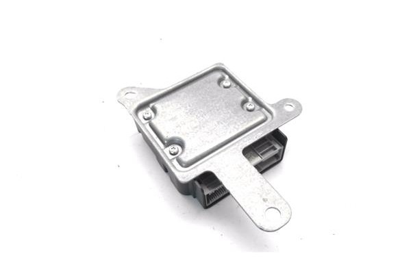 Recambio de centralita airbag para renault clio iv 1.2 expression referencia OEM IAM 985101389R A2C80613911 