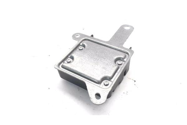 Recambio de centralita airbag para renault clio iv 1.2 expression referencia OEM IAM 985101389R A2C80613911 