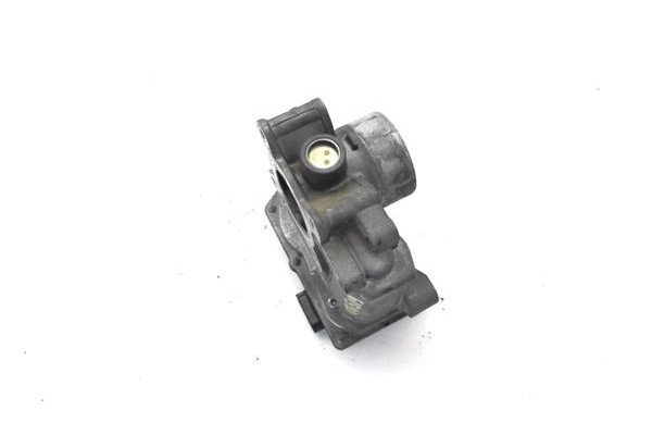 Recambio de caja mariposa aire para renault clio iv 1.2 expression referencia OEM IAM 8200568712D  