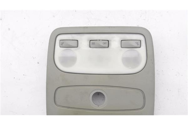 Recambio de luz delantero central techo para renault clio iv 1.2 expression referencia OEM IAM 739486822R  