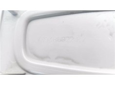 Recambio de luz delantero central techo para renault clio iv 1.2 expression referencia OEM IAM 739486822R  