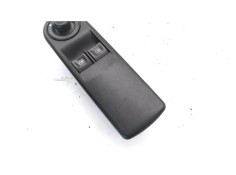 Recambio de mando elevalunas delantero izquierdo para renault clio iv 1.2 expression referencia OEM IAM 809611667R 1135204X 