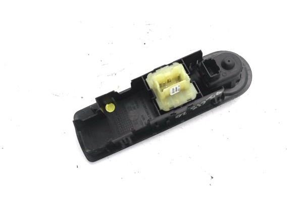 Recambio de mando elevalunas delantero izquierdo para renault clio iv 1.2 expression referencia OEM IAM 809611667R 1135204X 