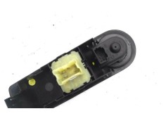 Recambio de mando elevalunas delantero izquierdo para renault clio iv 1.2 expression referencia OEM IAM 809611667R 1135204X 