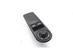 Recambio de mando elevalunas delantero izquierdo para renault clio iv 1.2 expression referencia OEM IAM 809611667R 1135204X 