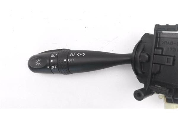 Recambio de mando intermitencia para toyota rav4 (a2) 1.8 luna referencia OEM IAM 1736481 6822N32 