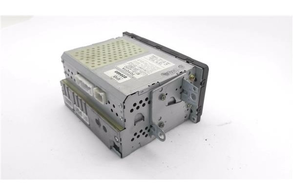Recambio de radio / cd para toyota rav4 (a2) 1.8 luna referencia OEM IAM 8612042050 12200032802101 