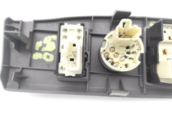 Recambio de mando retrovisor electrico para toyota rav4 (a2) 1.8 luna referencia OEM IAM 5544642020  