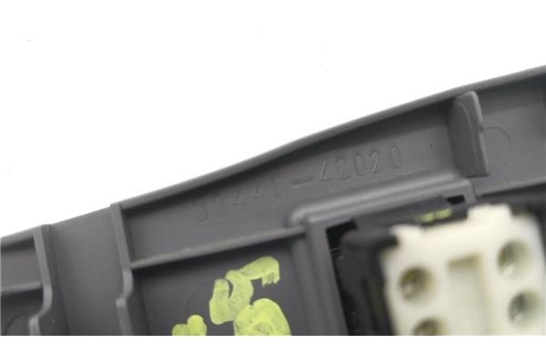 Recambio de mando retrovisor electrico para toyota rav4 (a2) 1.8 luna referencia OEM IAM 5544642020  