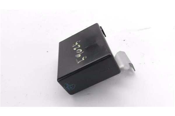 Recambio de módulo electrónico para toyota rav4 (a2) 1.8 luna referencia OEM IAM 8865042130 2771001630 