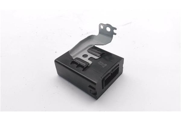 Recambio de módulo electrónico para toyota rav4 (a2) 1.8 luna referencia OEM IAM 8865042130 2771001630 