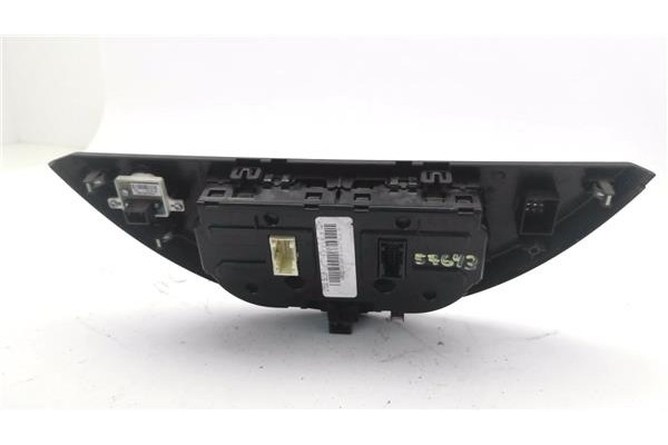 Recambio de mandos calefaccion / a.a. para nissan note (e11e) 1.5 dci referencia OEM IAM 275009U11A 69450029 