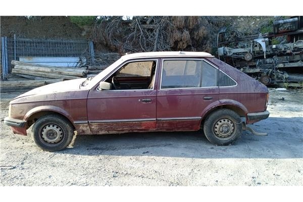 opel kadett e del año 1983