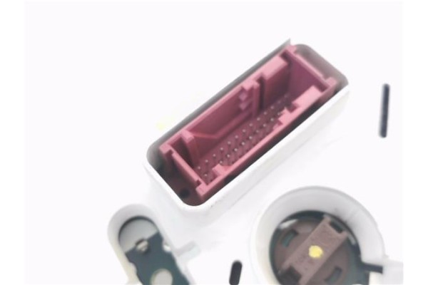 Recambio de cuadro completo para land rover freelander (ln) 2.0 di referencia OEM IAM LR0011004 YAC000600 