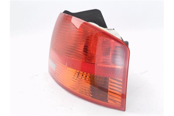 Recambio de piloto trasero derecho para audi a4 berlina (8e) 2.0 tdi (dpf) (125kw) referencia OEM IAM 8E5945096  