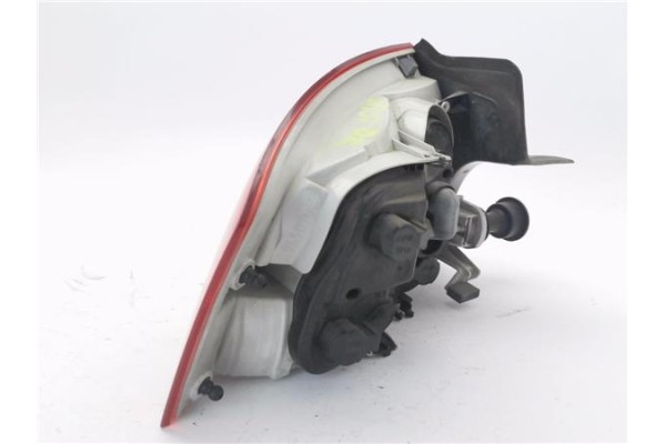 Recambio de piloto trasero derecho para audi a4 berlina (8e) 2.0 tdi (dpf) (125kw) referencia OEM IAM 8E5945096  