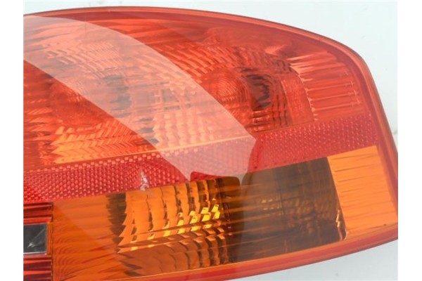 Recambio de piloto trasero derecho para audi a4 berlina (8e) 2.0 tdi (dpf) (125kw) referencia OEM IAM 8E5945096  