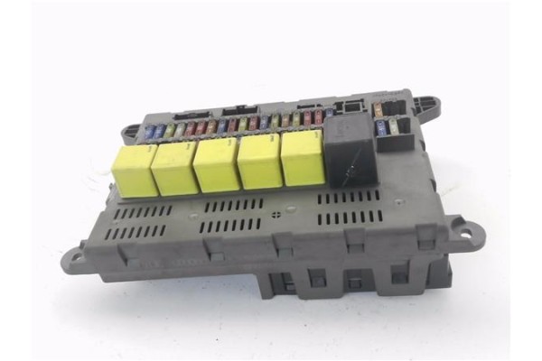 Recambio de caja fusibles/rele para land rover freelander (ln) 2.0 di referencia OEM IAM YWC000030 53070103B 