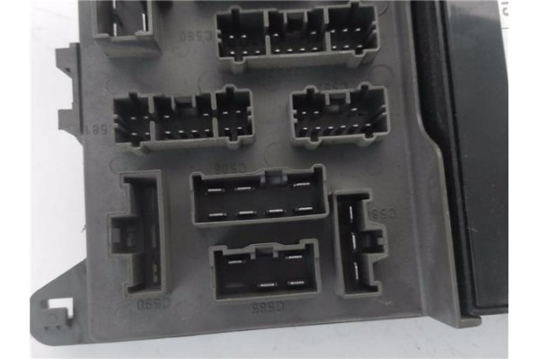 Recambio de caja fusibles/rele para land rover freelander (ln) 2.0 di referencia OEM IAM YWC000030 53070103B 