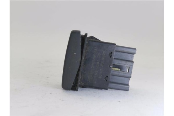Recambio de mando elevalunas delantero izquierdo para land rover freelander (ln) 2.0 di referencia OEM IAM YUF101770LNF  