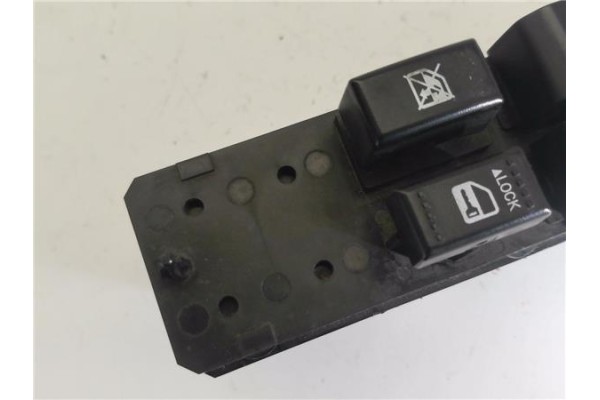 Recambio de mando elevalunas delantero izquierdo para suzuki sx4 (gy) 1.6 vvt referencia OEM IAM 62J10  