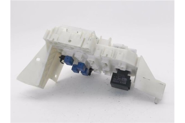 Recambio de caja fusibles/rele para suzuki sx4 (gy) 1.6 vvt referencia OEM IAM 3677055L32  