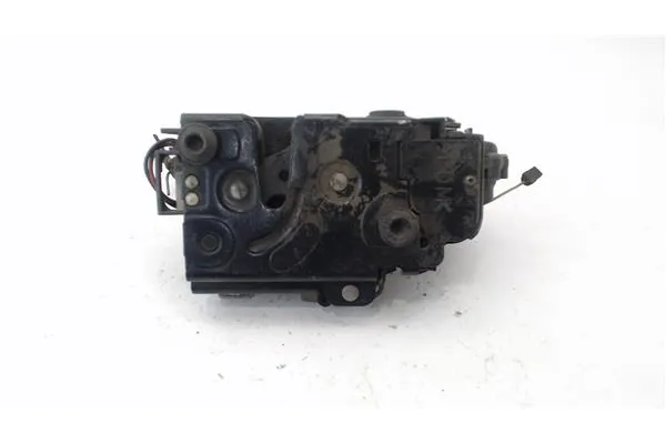 Recambio de cierre electromagnetico trasero derecho para skoda octavia berlina (1u2) 1.9 tdi glx referencia OEM IAM 3B4839016 3B