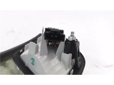 Recambio de piloto interior derecho para audi a4 berlina (8e) 2.0 tdi (dpf) (125kw) referencia OEM IAM 8E5945094  