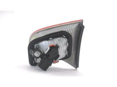 Recambio de piloto interior izquierdo para audi a4 berlina (8e) 2.0 tdi (dpf) (125kw) referencia OEM IAM 8E5945093A  
