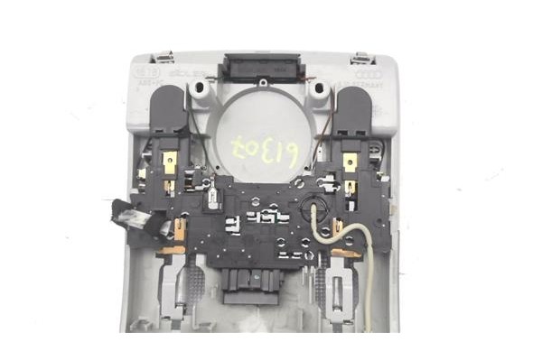 Recambio de luz delantero central techo para audi a4 berlina (8e) 2.0 tdi (dpf) (125kw) referencia OEM IAM 8E0947135E 8E0951177 