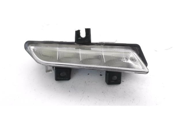 Recambio de piloto delantero luz diurna para renault clio iv 1.2 expression referencia OEM IAM 89208541  
