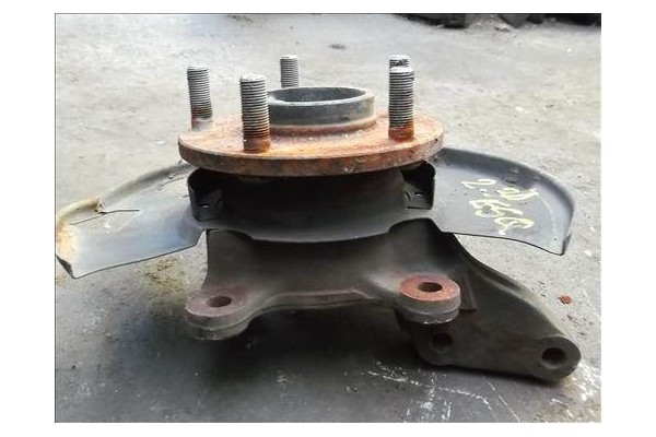 Recambio de mangueta delantero izquierda para nissan vanette cargo (hc23) 2.3 d referencia OEM IAM   