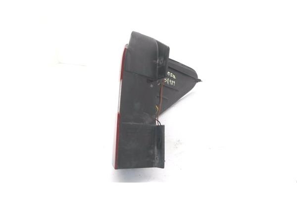 Recambio de piloto trasero izquierdo para ssangyong rodius 2.7 270 xdi referencia OEM IAM 8360121  
