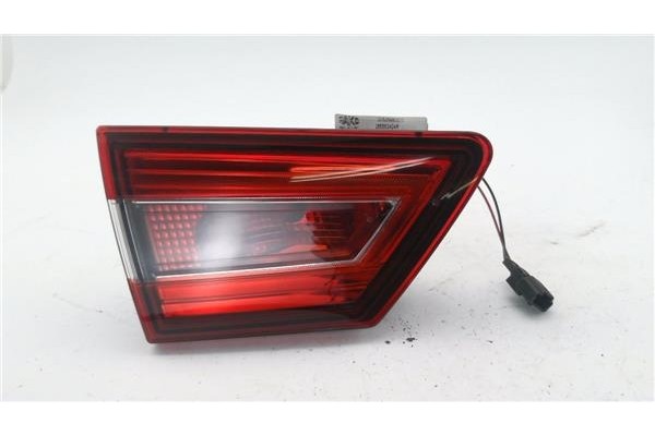 Recambio de piloto interior izquierdo para renault clio iv 1.2 expression referencia OEM IAM 265552424R  